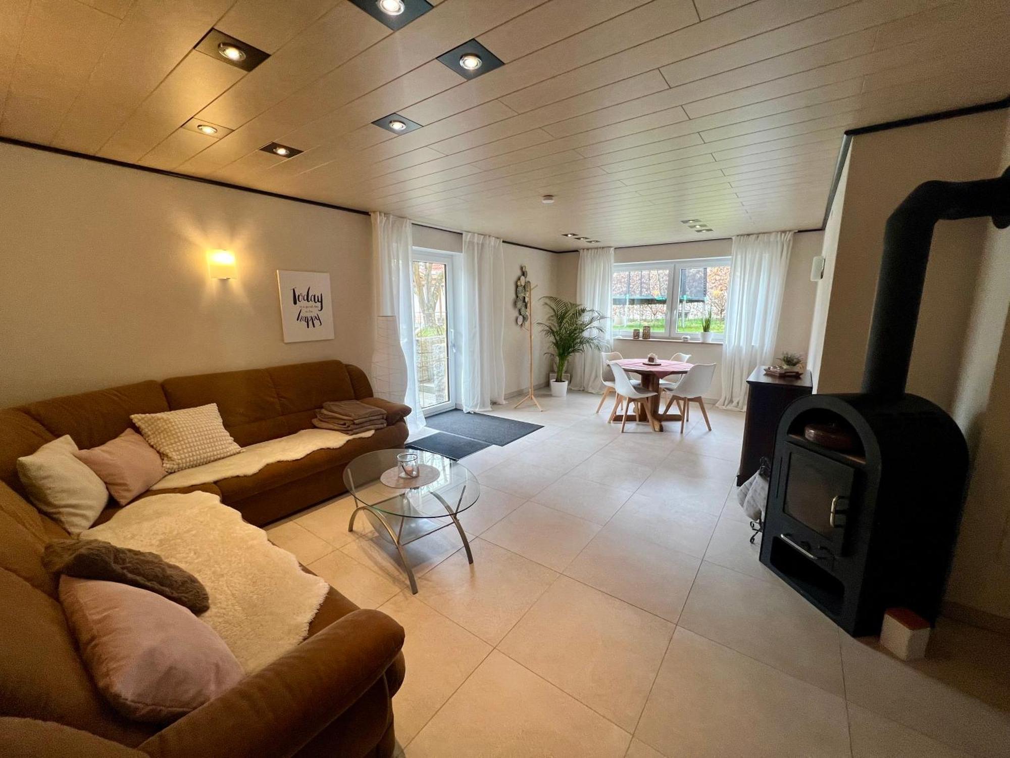 Ferienwohnung Sattler Mistelgau Buitenkant foto